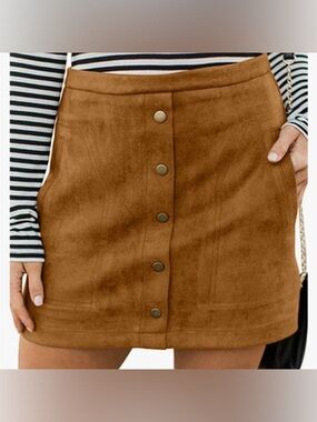 Spicy Sugar Faux Suede Skirt ~ size Small